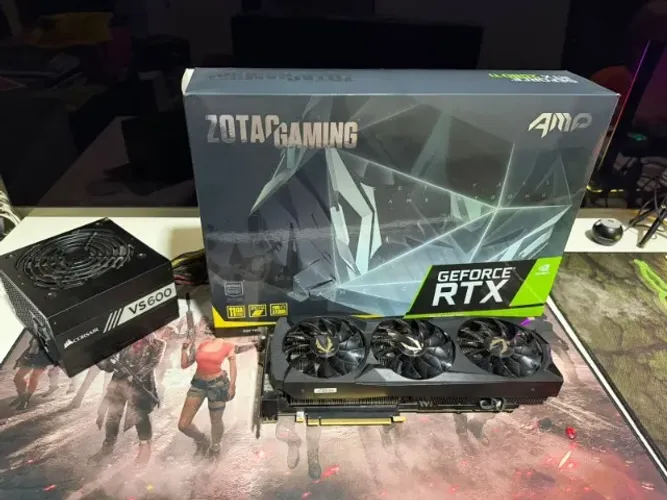 Placa de Video RTX 2080 TI 11GB ZOTAC AMP + Fonte Corsair 600W - VS600