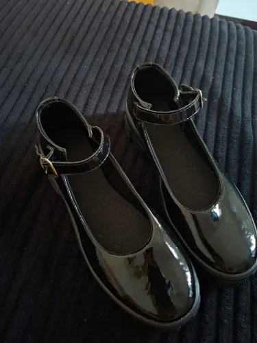 Sapato Mary Jane tamanho 40