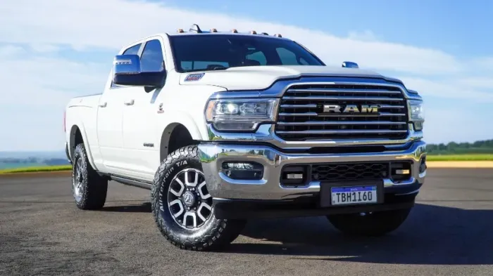 Ram 3500 Limited Longhorn 6.7 TB CD Diesel 2024