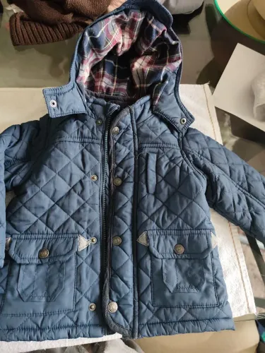 Jaqueta Infantil Rebel 18-24 Meses Matelassê Forrada em Fleece - Excelente Estado
