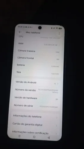 Celular e bebedor