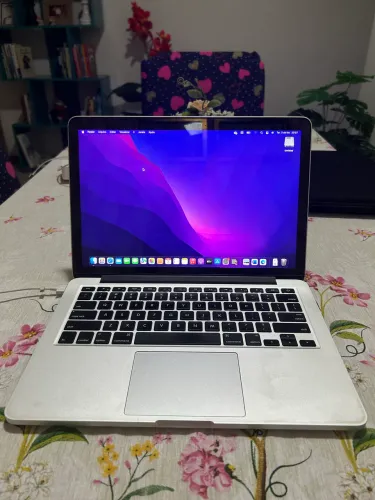 MacBook PRO