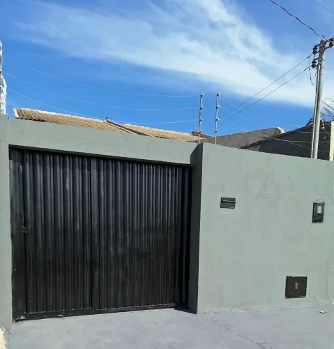 CASA PARA ALUGAR 2/4 - MONTE PASCAL