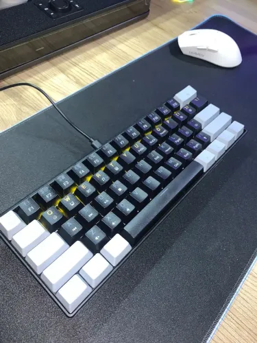 Teclado compacto Gamer 60%