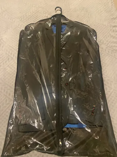 Vendo um terno slim