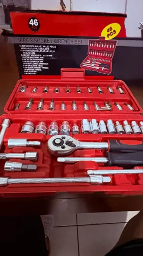 Caixa de Ferramentas para Reparação automotiva