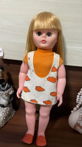 Boneca antiga LINDABEL da estrela.