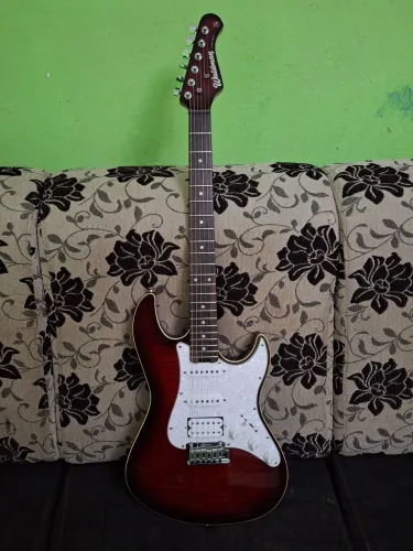 Guitarra Waldman Super Strato HSS Nova Customizada com Bag! (Leia a descrição)