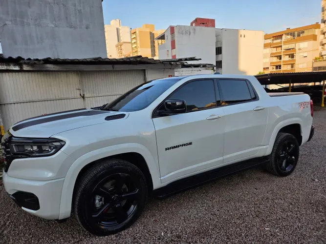 Ram Rampage R/T Hurric. 4 2.0 TB CD 4X4 Aut. 2024