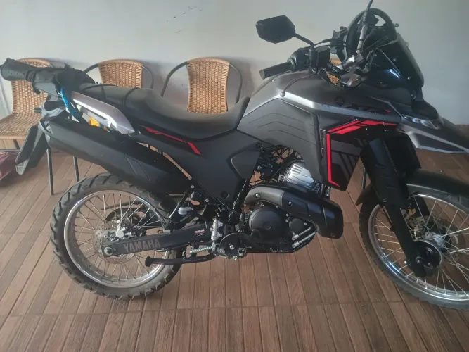 LANDER XTZ 250 R$ 27.500