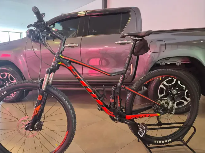 BIKE SPARK 960 L 2018 com apenas 800km uso