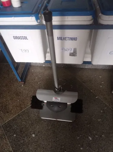 Vendo ou troco por coisa do meu interesse