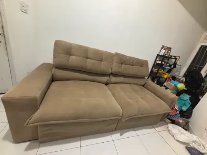 Sofá Retrátil E Reclinável 3 Lugares Suede Bege (Usado)