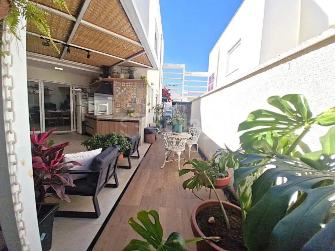 Casa á venda no condomínio Piemonte Residenziale, em Vinhedo. interior de São Paulo.
