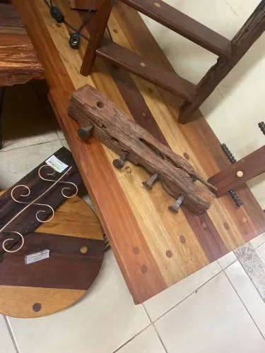 Mesa de centro rústica