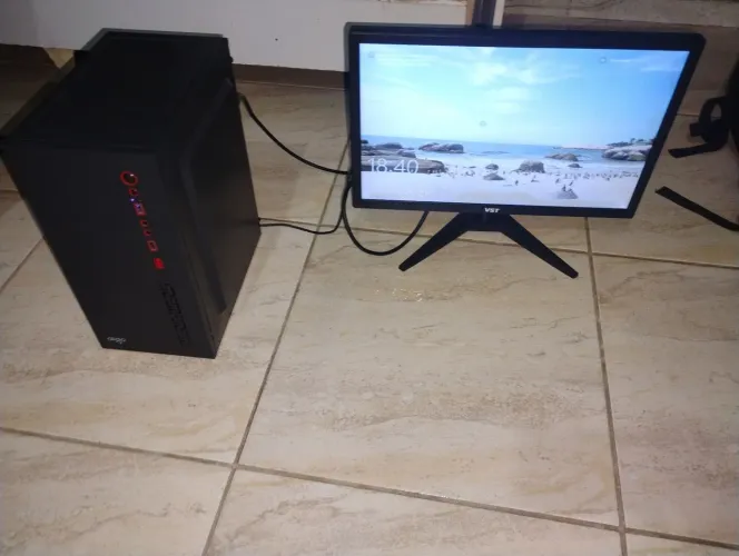 PC Completo i5 8GB SSD 240GB + Monitor + Headset + Bluetooth ( Sem Mouse e Teclado )