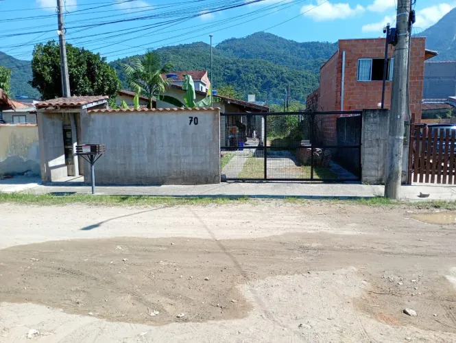 Vendo, troco em caminhonete baú, ou sem baú, carro ou moto.