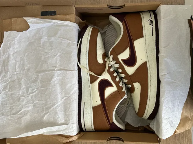 Tênis Original Nike Air Force 1 Marrom