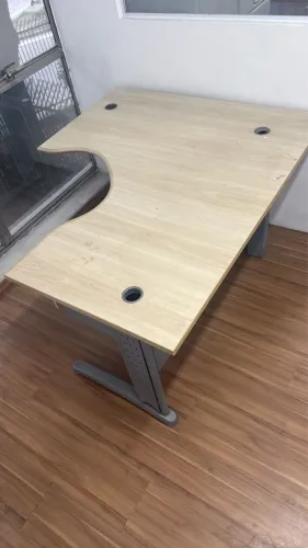 Mesa em L 1,20 x 1x40