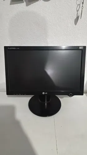 MONITOR LG L177WSS 17" - FUNCIONANDO PERFEITAMENTE