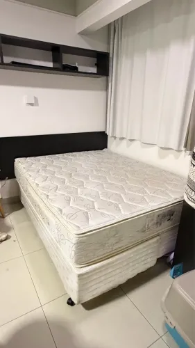 Cama Queen 