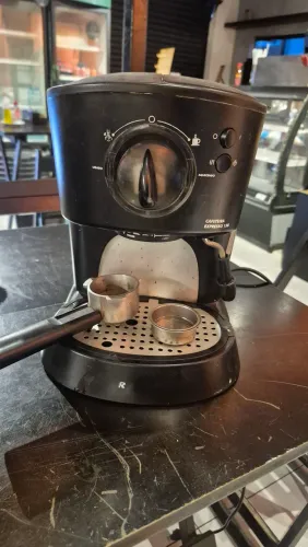 Ótimo custo: Cafeteira Expresso 15B Britania