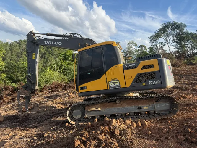 Escavadeira hidráulica Volvo Ec140DL 2024