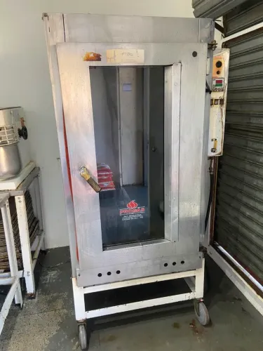 Forno Progas com 10 esteiras de Pão 