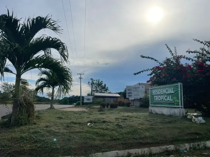 Lotes  Quitado no Residêncial Tropical