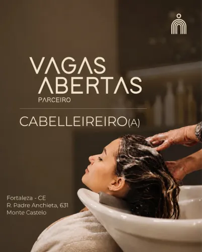 Vaga para cabeleireira(o) com experiência.