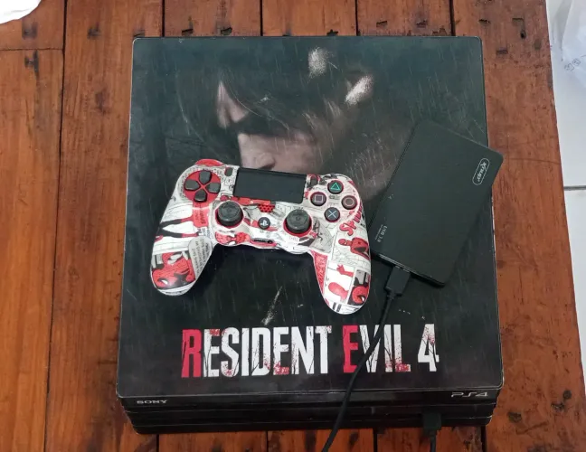 PS4 PRO 1TB - FUNCIONANDO PERFEITAMENTE