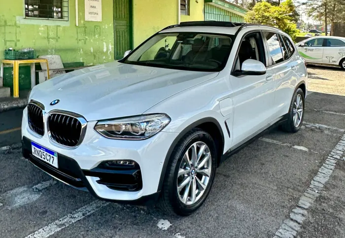BMW X3 Xdrive 30E X-line Turbo Híbrido AU 2021