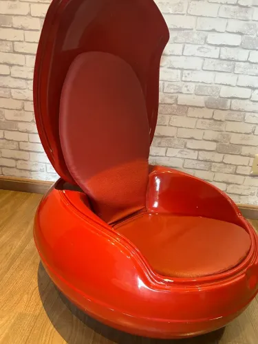 Poltrona Garden Egg Vermelha