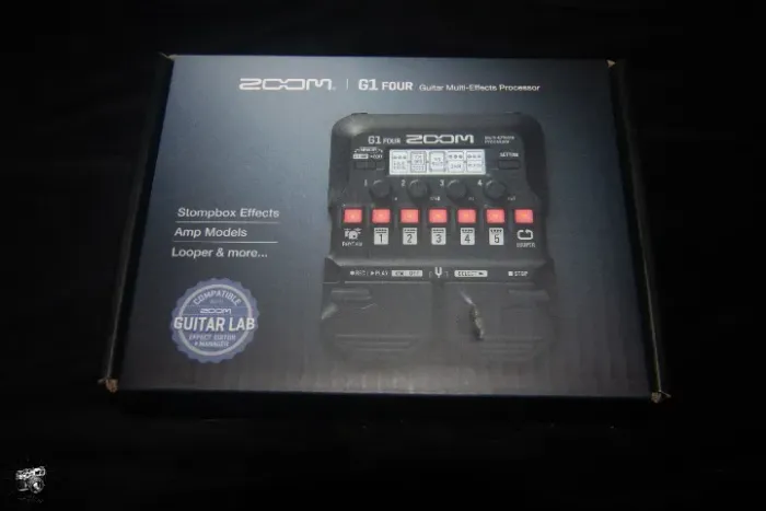Zoom G1 FOUR - Pedaleira para Guitarra NOVA!!!