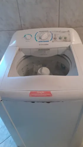 Máquina de lavar roupas LTE 12