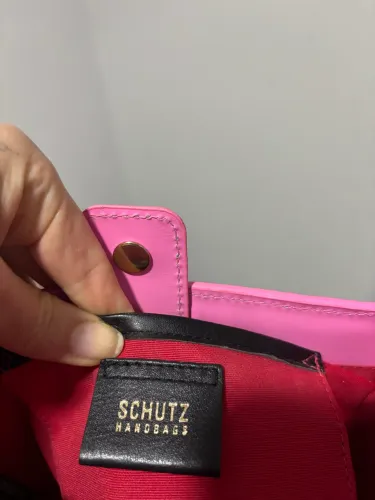 Vende-se bolsa e carteira Schitz originais