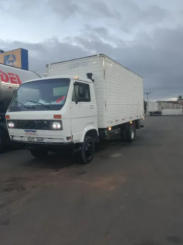 Caminhão volkswagem 3/4