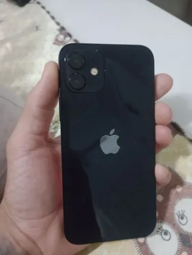 iPhone 12