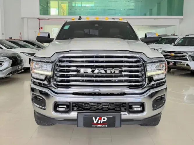 Ram 3500 Limited Longhorn 6.7 TB CD Diesel 2022