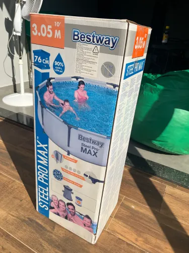 Piscina Estrutural Bestway 4.678 Litros Steel Pro Max + Bomba + Kit Limpeza Piscina
