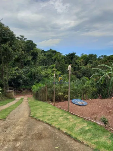 Chácara com 2 dormitórios à venda, 3000 m² por R$ 250.000,00 - Santa Cruz - Juiz de Fora/M