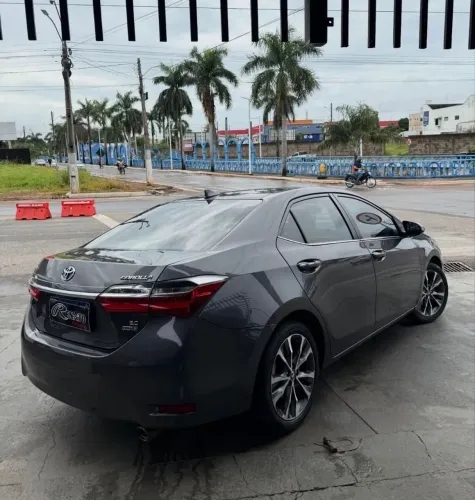 Toyota Corolla Altis 2.0 Flex 16V Aut. 2018