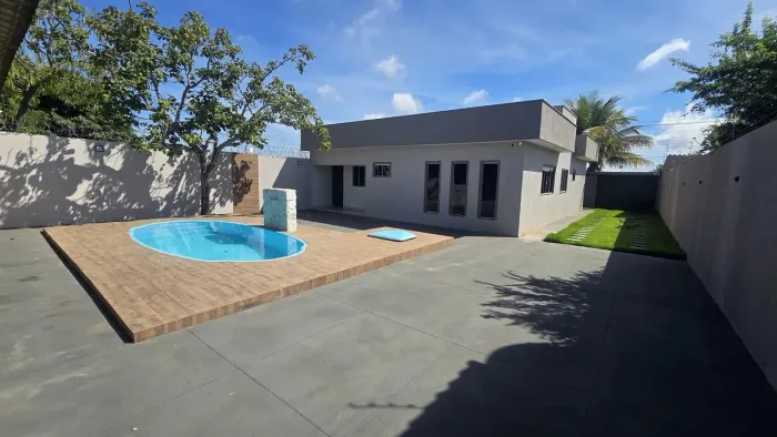 Excelente oportunidade, casa 3 quartos com suíte