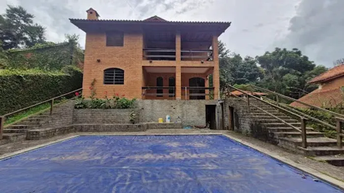 Casa com 4 quartos à venda, 300 m² por R$ 1.100.000 - Serra da Cantareira - Mairiporã/SP
