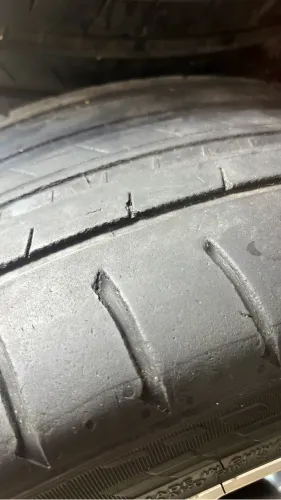 Pneus