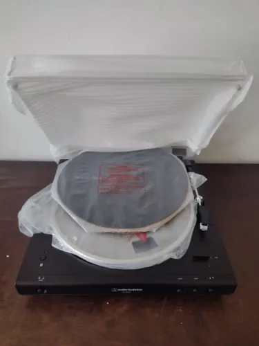 TOCA DISCOS AUDIO TECHNICA ATLP60X BT