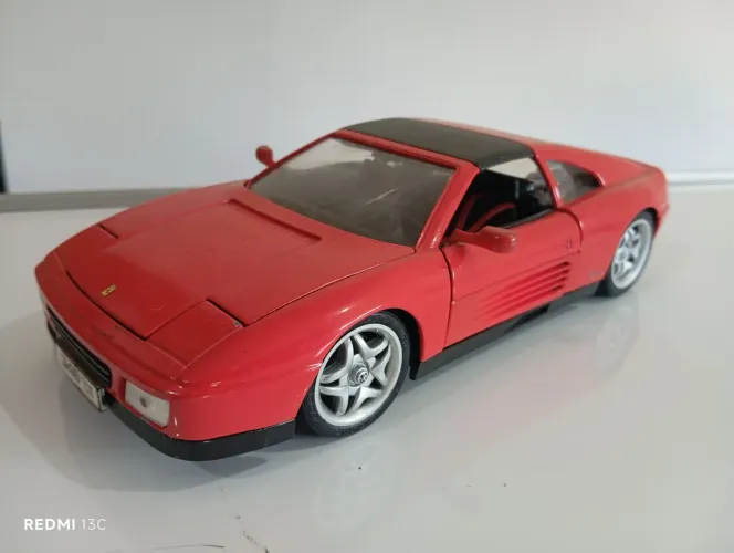 Miniatura Ferrari 348TS Custom - Maisto - escala 1/18