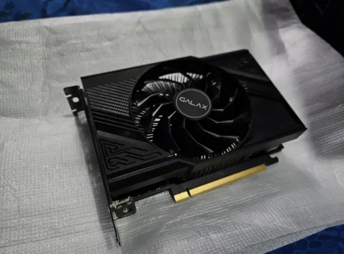 RTX 4060 SINGLE FAN.