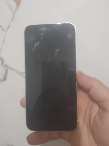 Vendo iPhone 12 cor branca 128gs 