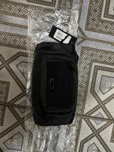 Pochete Oakley Ícon Belt Bag 2.0 Nova